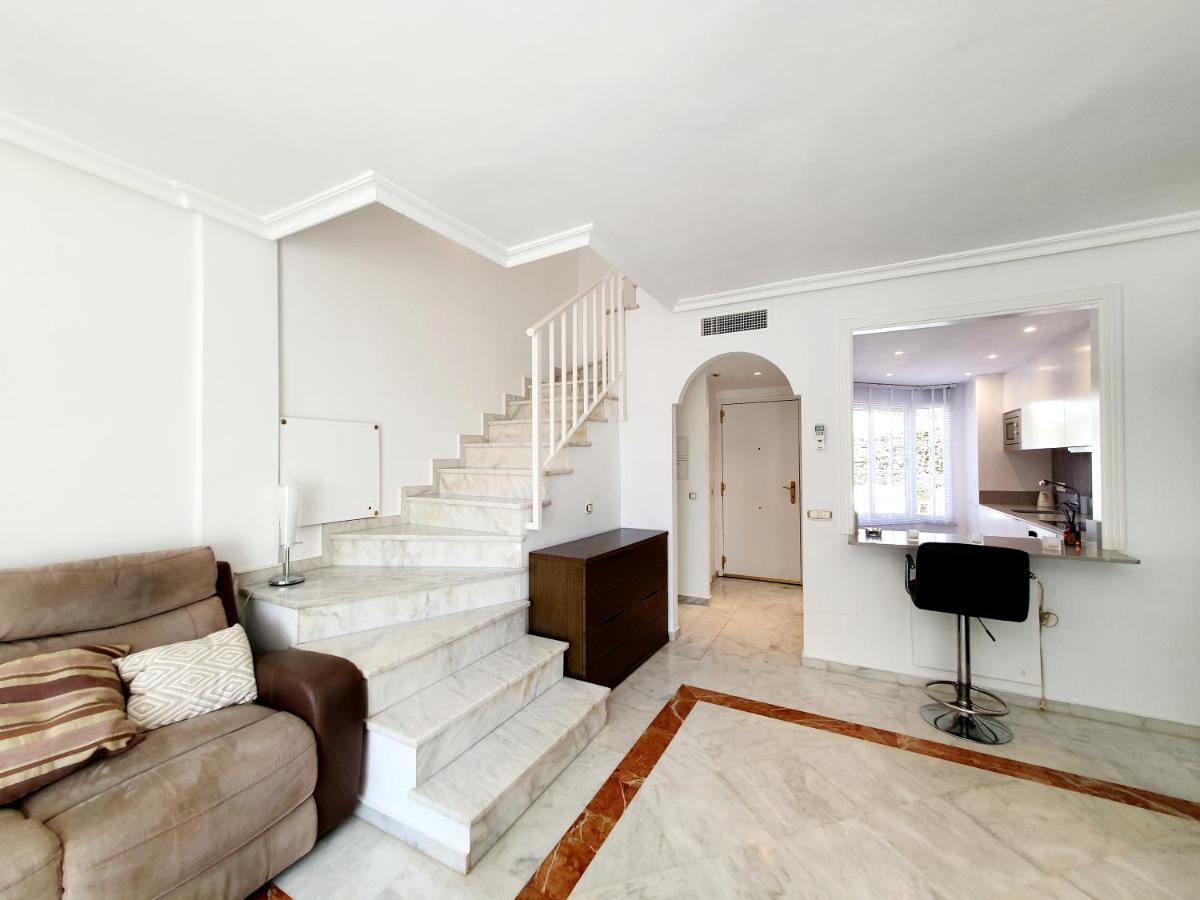 Appartamento Lomas De Cabopino House