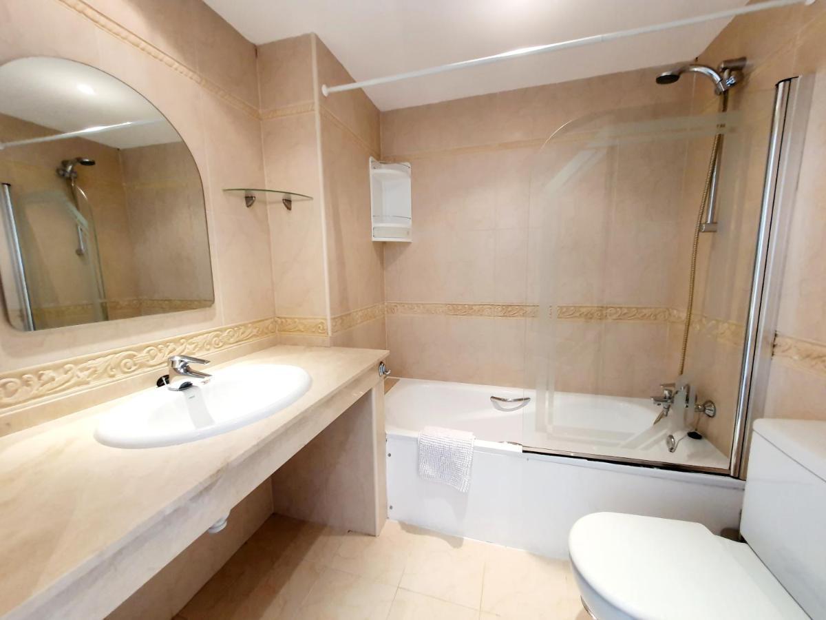 Lomas De Cabopino House Appartamento